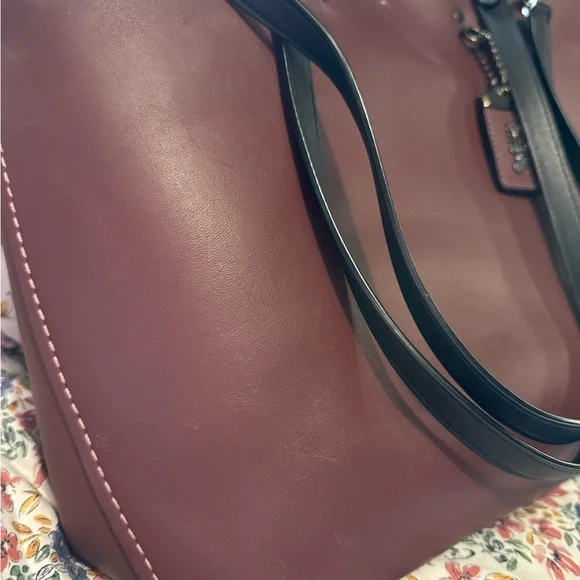 Coach 1941 Rogue Bordeaux Gloved Tanned Leather Tote Shoulder Bag - Picture 4 of 7